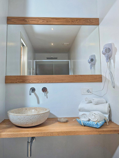 Bathroom 4, Sa Pintadera, Olbia-Tempio