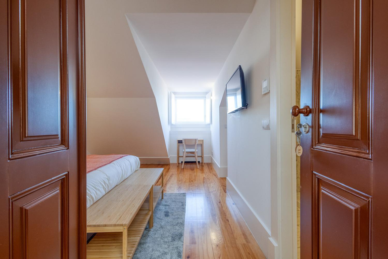 Others 5, Alado Guesthouse, Braga