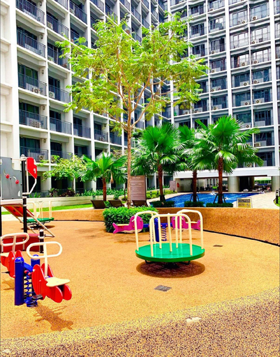 Others 5, shore 2 tower 2 16floor, Pasay City