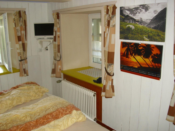 Bedroom 2, Ferienwohnung, Bernau, Waldshut