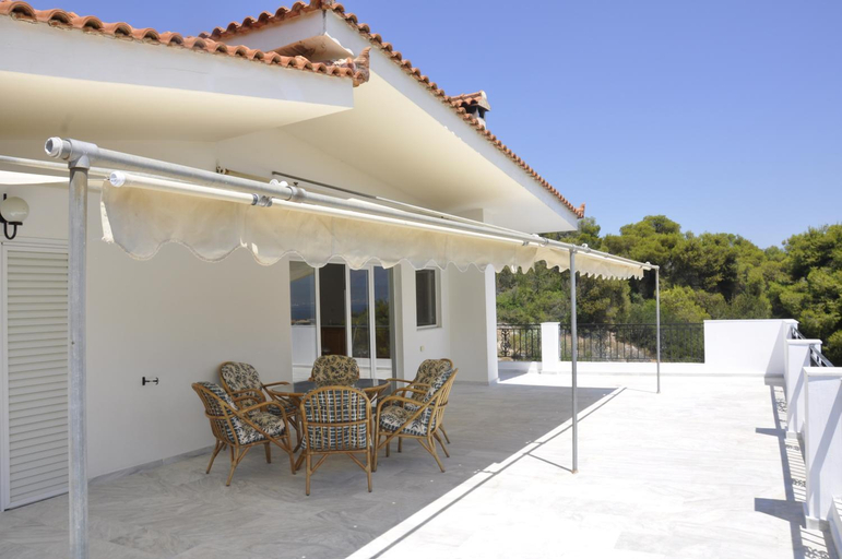 Others 2, Villa Elli, Peloponnese