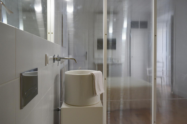 Bathroom 3, Casa Napperon, Abrantes