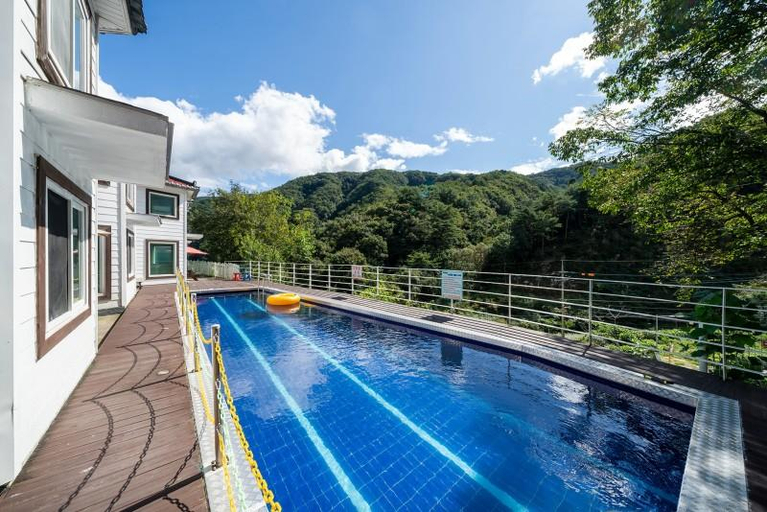 Sport & Beauty 2, kamelpensyeon, Pocheon