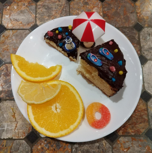 Food & Drinks