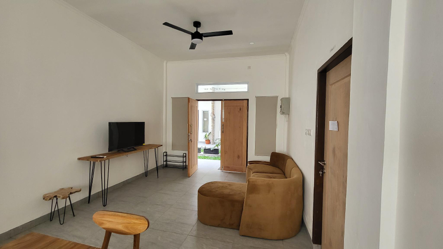 Others 5, Rumah Tropis Apt. - Type Standards (Lantai Dasar), Pekanbaru