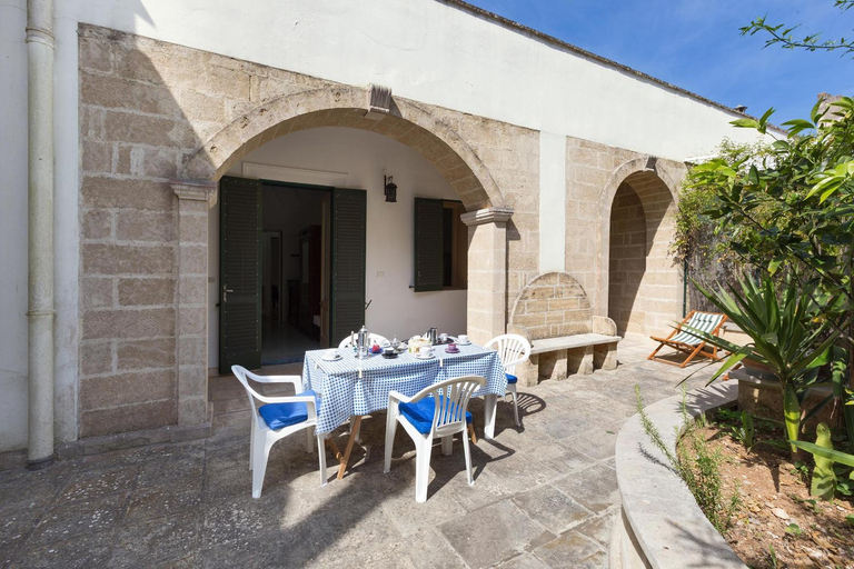 Food & Drinks, Casa Messapica by BarbarHouse, Lecce
