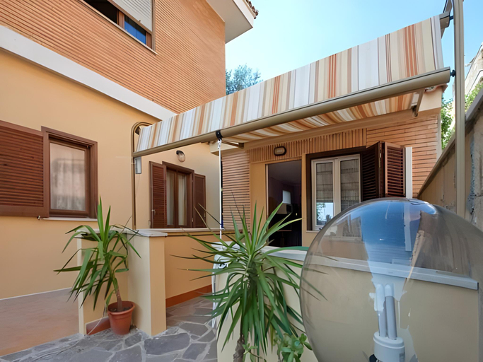 Exterior & Views, B&B La Casetta, Rome