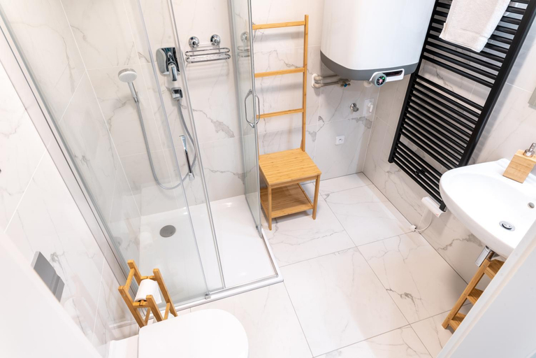 Others 4, Horský apartmán v resortu se službami a wellness, Trutnov