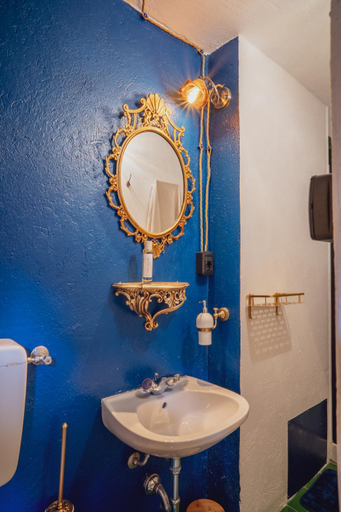 Bathroom 2, La Casa Dell'Artista, Biella