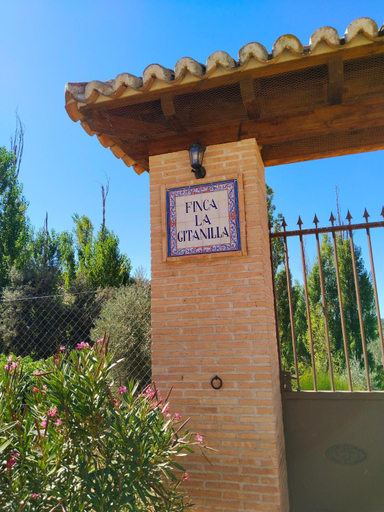 Entrance 3, apartamentos turisticos la gitanilla, Toledo