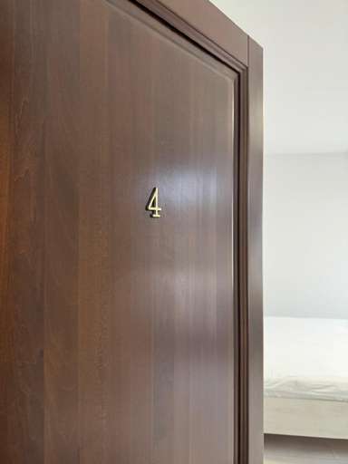 Others 5, CASA VYS, Pitesti