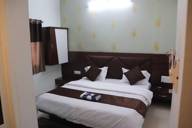 Others 4, Hotel Shivalay Palace Maheshwar, West Nimar