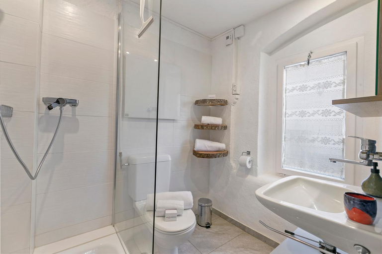 Bathroom 3, Historical Caslano Apartments - Happy Rentals, Lugano