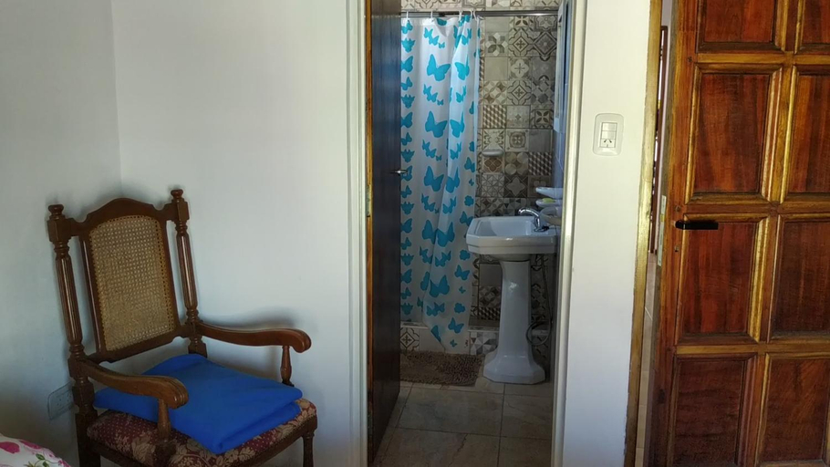Bathroom 2, POSADA RAMALLO CITY, Ramallo
