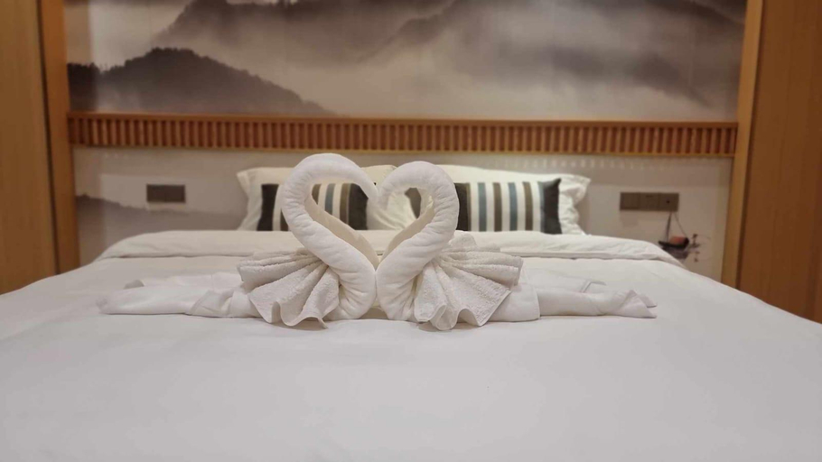 Bedroom 2, hoongthip hotel, Khanthabouly