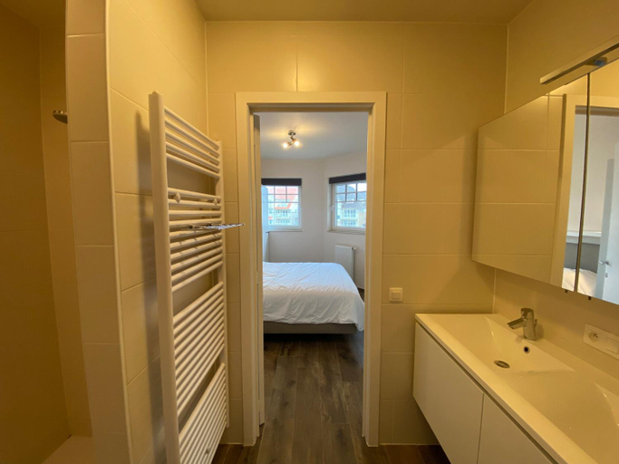 Bathroom 3, Apartment in Nieuwpoort by the Marina, West-Vlaanderen