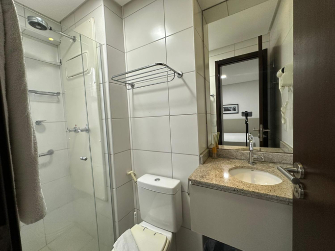 Bathroom 4, Beach Class Conselheiro Boa Viagem- 02 quartos- Familia, Recife
