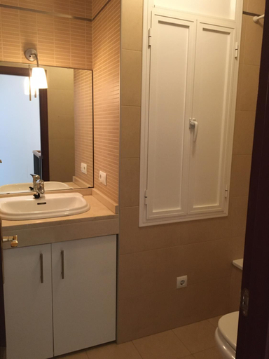 Bathroom 2, Correduria Premium Apartments, Sevilla