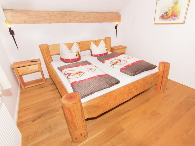 Bedroom 2, Family log cabin in the Alps, Traunstein