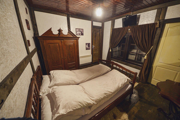 Bedroom, Camere de inchiriat Pasi Liberi, Sugag