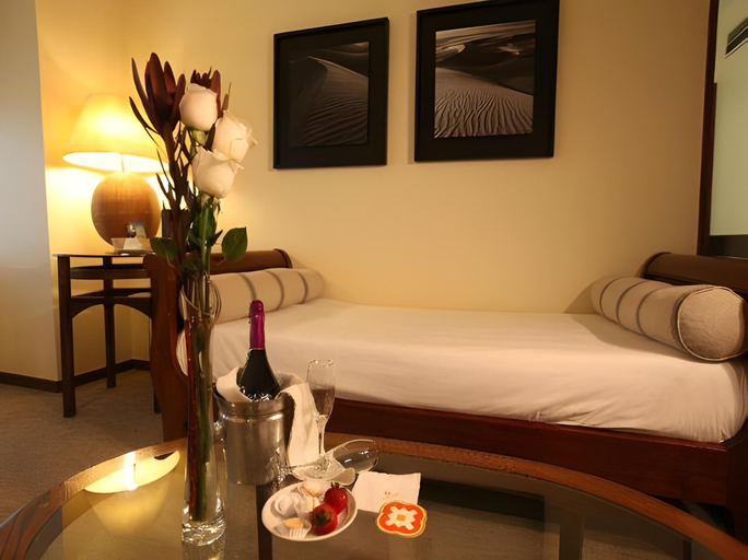 Bedroom 3, Galerias, Santiago