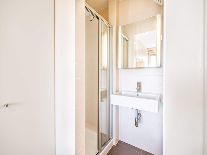 Bathroom 3, Apartment near Sandy Beach in Coastal Area, West-Vlaanderen