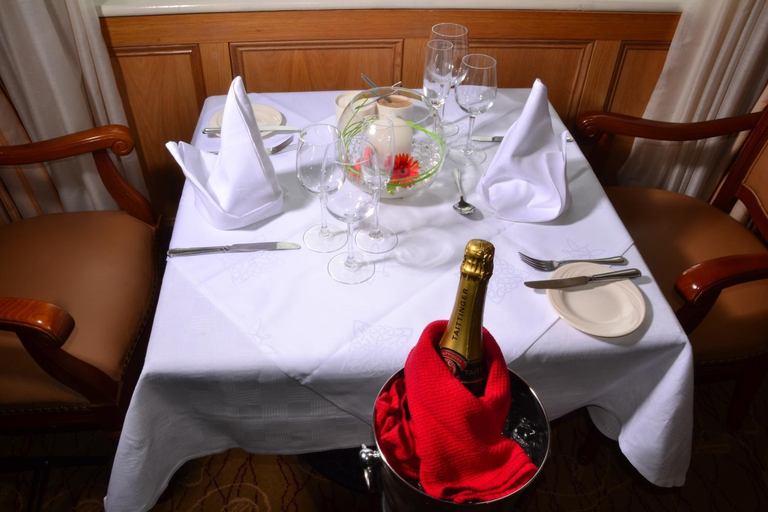 Food & Drinks 3, Fairhill House Hotel