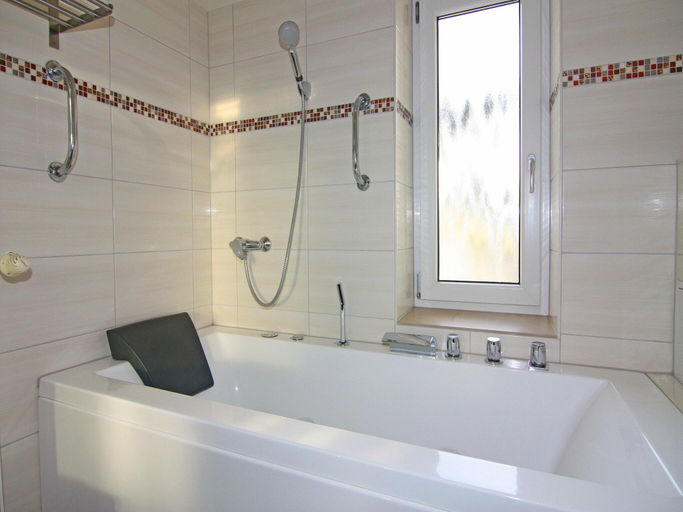 Bathroom 3, Ferienwohnung Villa See-Eck im Zentrum von Ahlbeck, Vorpommern-Greifswald
