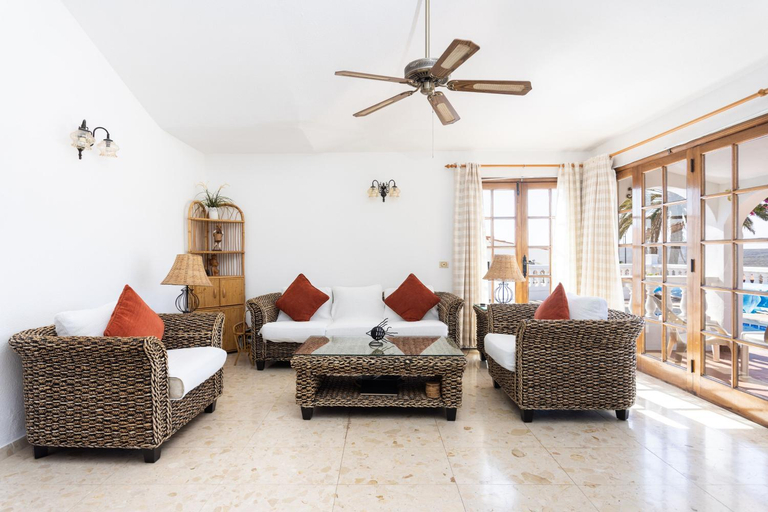 Others 4, COLINA GOLF excellent holiday home with heated pool, Santa Cruz de Tenerife