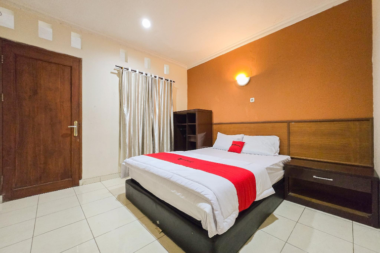 Bedroom, RedDoorz @ Alam Hegar Cisarua Puncak, Bogor