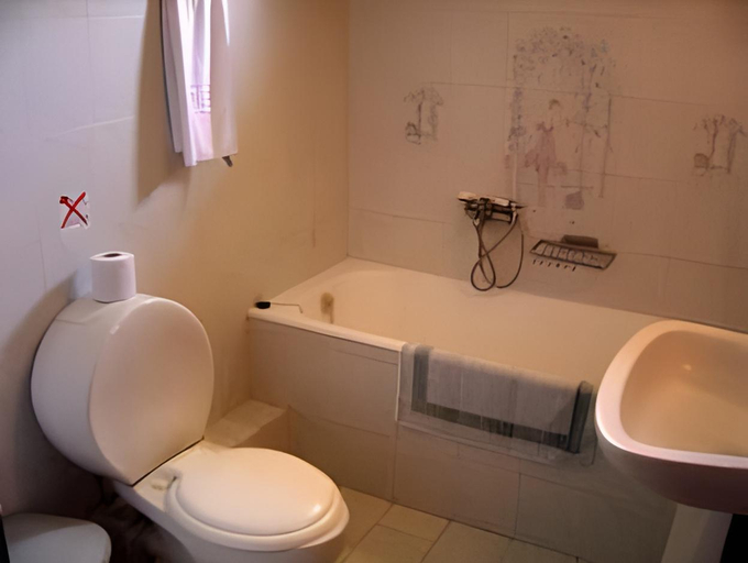 Bathroom 2, Bellevue Village ''Αdults Only'', Crete
