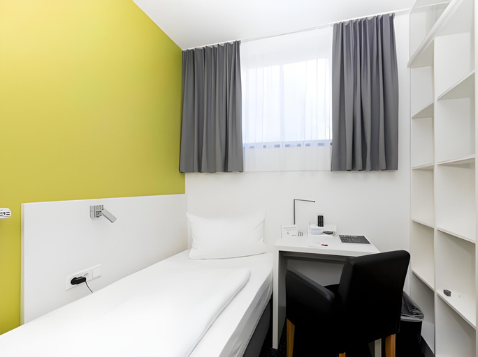 Bedroom 3, Mk Hotel Eschborn, Main-Taunus-Kreis