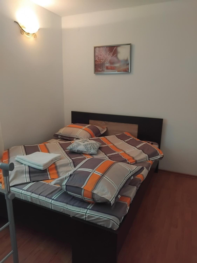 Others 3, Pensiunea Florian, Tulcea