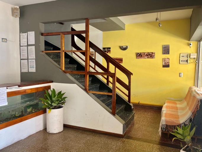 Others 2, Hotel Compostela, La Costa