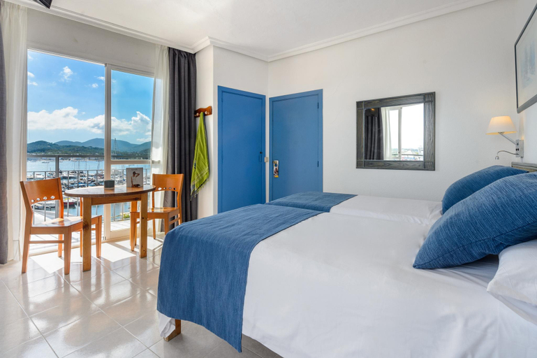 Bedroom 3, Aparthotel Vibra del Mar - Adults only, Baleares