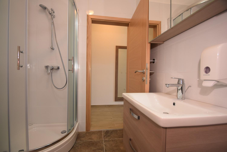 Bathroom 3, Apartments Paklenica, Starigrad