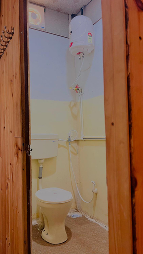 Bathroom 3, Yugankur Farmhouse, Ahmadnagar