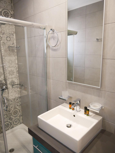 5, Erotokritos Studios near the beach, Crete