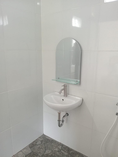 Bathroom 3, Amed Yudhadewata, Karangasem