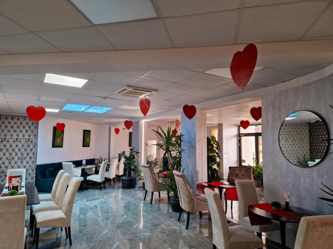 Food & Drinks 4, Becs Panzio Lenti, Lenti