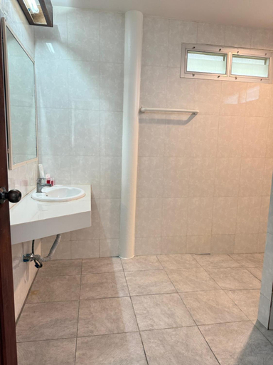 Bathroom 4, the ocean resort samui, Ko Samui