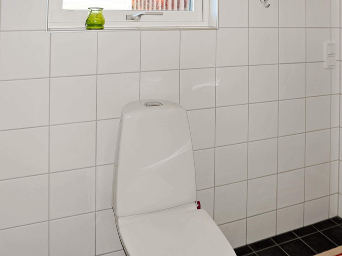 Bathroom 3, person holiday home in kode-By Traum, Kungälv