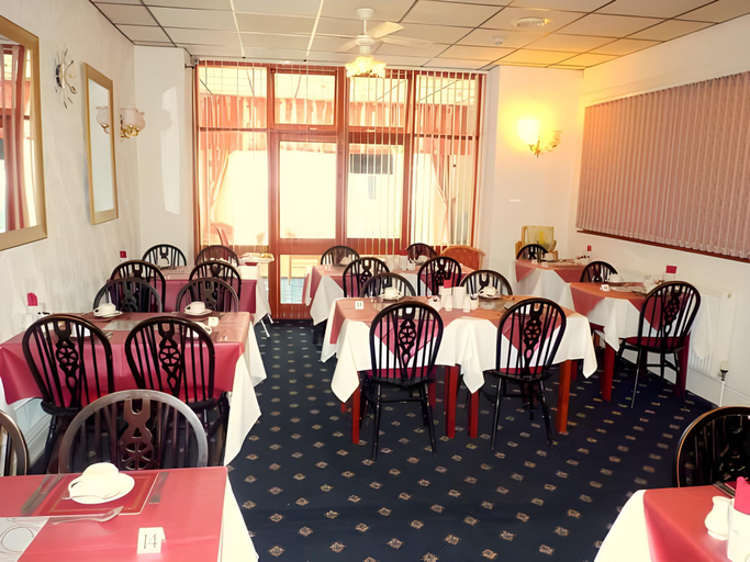Food & Drinks 3, The Hurstmere, Blackpool