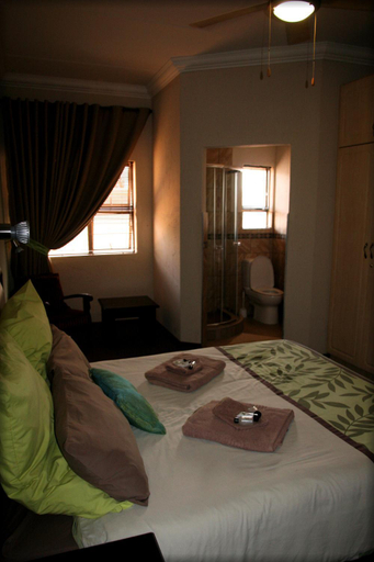 Others 4, Nimbati Lodge, Ekurhuleni