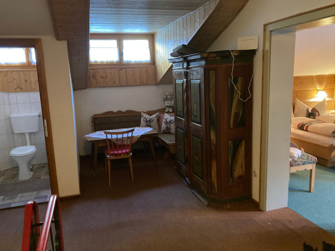 Bedroom 4, Alpenhof Huber, Landeck