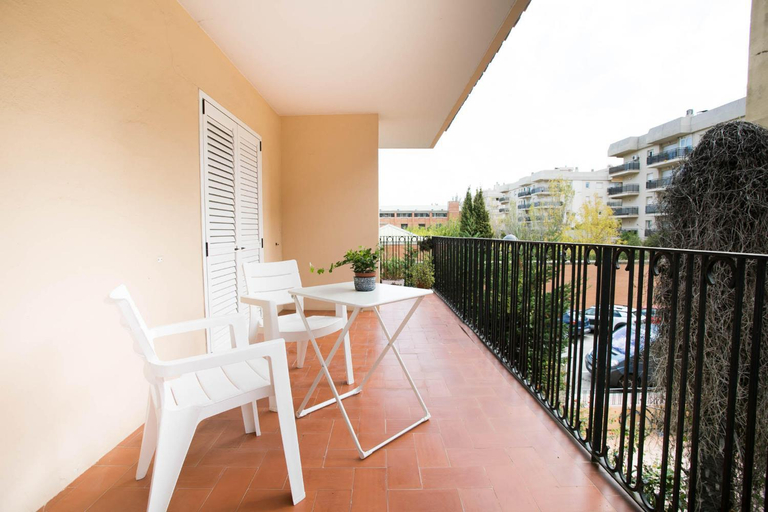 Others 5, Casa Baba, Girona