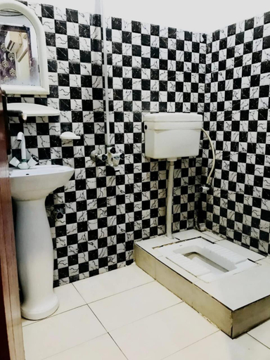 Bathroom 4, Star View Guest House Bahawalpur, Bahawalpur