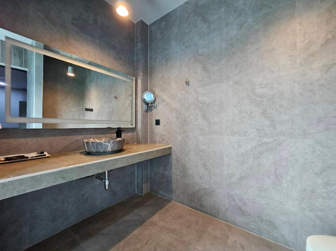 Bathroom 4, Little Loft Hotel, Phuket Island