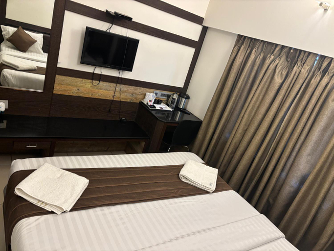 Bedroom 2, WESTLAND HOTEL, Erode