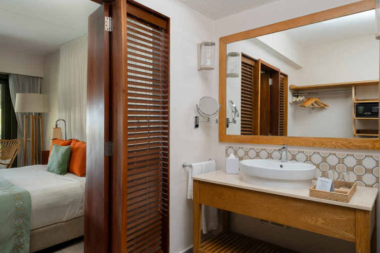 Bathroom 5, Veranda Paul & Virginie Hotel & Spa